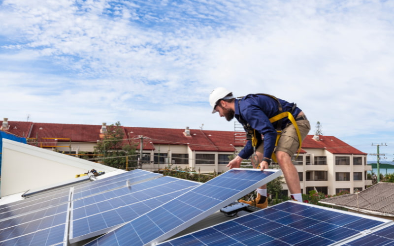 5 Dicas Para Avaliar A Demanda De Mercado E Identificar Oportunidades Para Fornecer Sistemas Solares! - Grupo Readapt