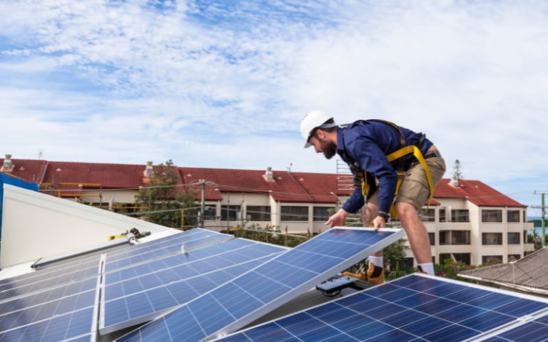 Maximize Seus Ganhos Planejamento Tributário Para Empresas De Energia Solar - Grupo Readapt