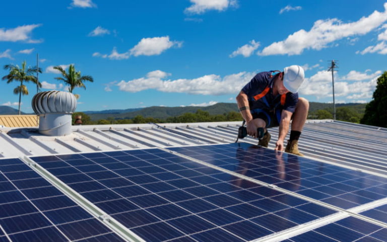 Zere Os Erros No Controle Financeiro 4 Dicas Para Alavancar O Caixa Da Sua Empresa De Energia Solar - Grupo Readapt