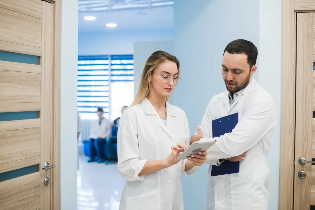 Descubra Como Uma Contabilidade Especializada Auxilia Clínicas Médicas Na Redução De Gastos, - Grupo Readapt